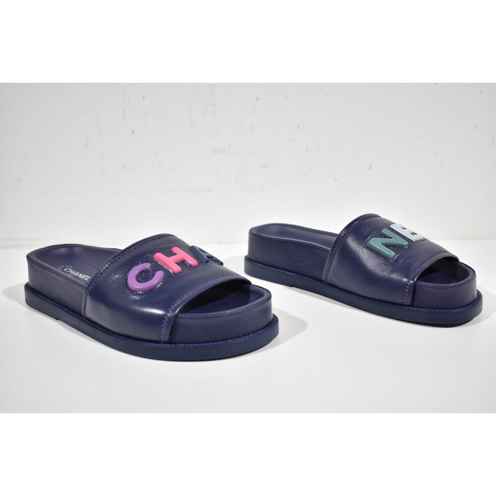 Chanel 22S Navy Blue Lambskin Multicolor CHANEL Letter Logo Flat Slide Sandal 37 - Picture 5 of 12